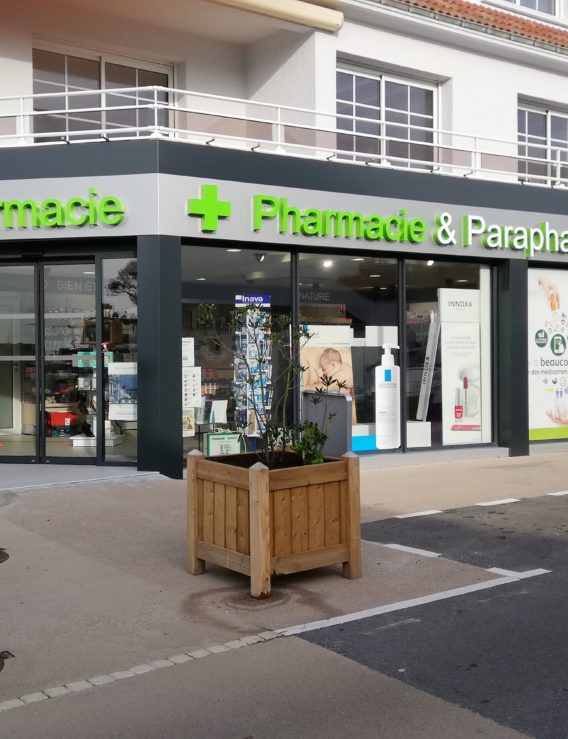 Rénovation de façade : la pharmacie de Préfailles (44)